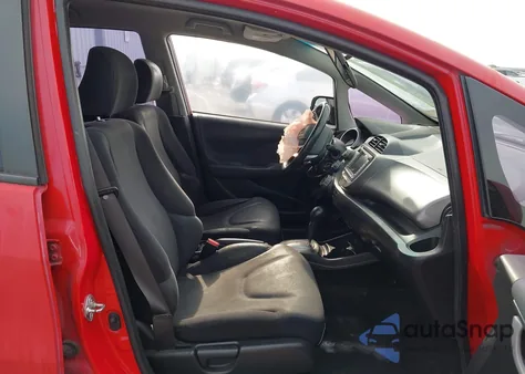 2009 Honda Fit Sport z USA, uszkodzony, nr VIN JHMGE886X9S014480